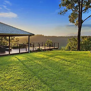 Escarpment Retreat & Day For Couples Australia